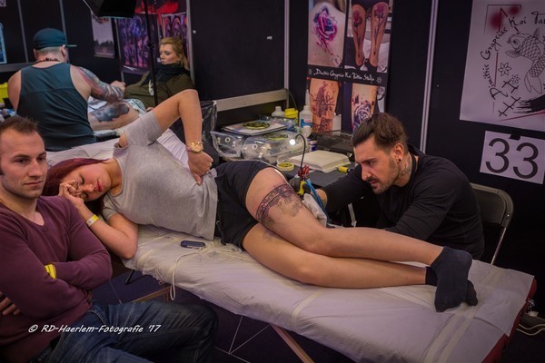 TattooExpo+/participants/6ZhQUZGVS6/tattoo-expo-10496-cf834563ca9a716699624b838ca1e152.jpg