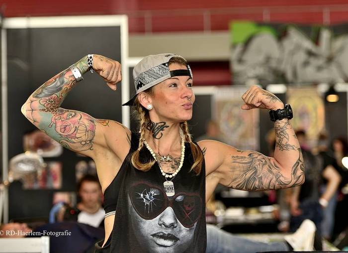 TattooExpo+/participants/6ZhQUZGVS6/tattoo-expo-6142-1f776375a5b5b61fad5d15eb3bb56e7e.jpg