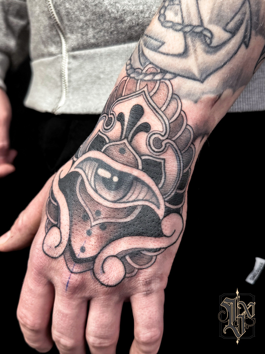 TattooExpo+/participants/9wFCmKrM54/tattoo-expo-30571-9268e48afe7900a41227669929ff7b38.jpg