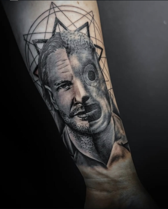 TattooExpo+/participants/LcETo6U863/tattoo-expo-31474-5f6e6f027a66e1d433ace97a51bf1693.jpg