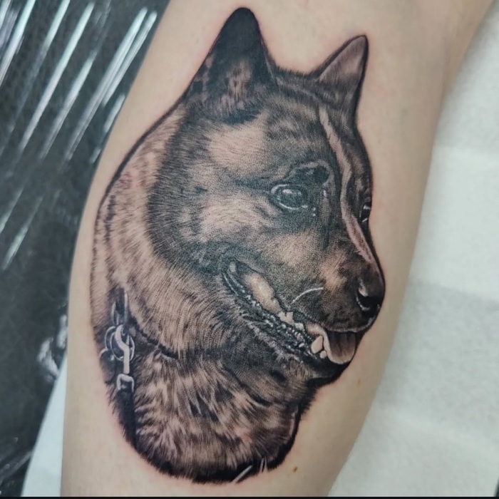 TattooExpo+/participants/R9JWUy7Fuj/tattoo-expo-30880-664251d194bcd2fbac7182054e33a84b.jpg