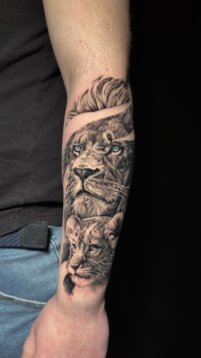 TattooExpo+/participants/USdhBEDJBq/tattoo-expo-30598-de38905fd01582bac3635eede0a62f76.jpg