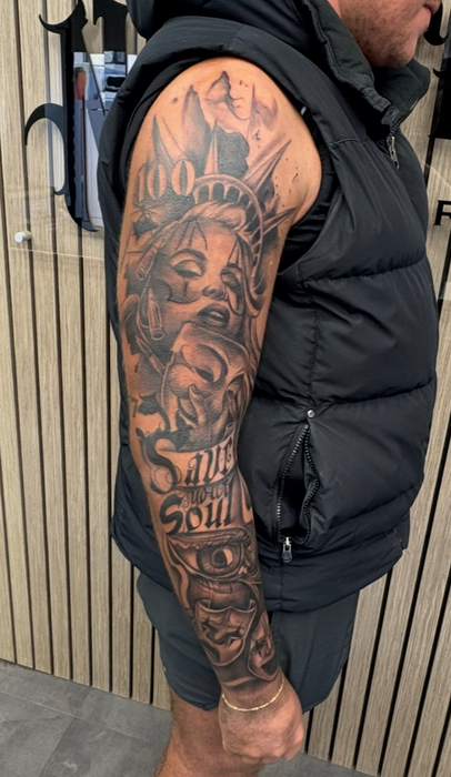 TattooExpo+/participants/WwwhKXiFZp/tattoo-expo-31044-417b03645a80d8e3bf81b6144d6fee74.jpg