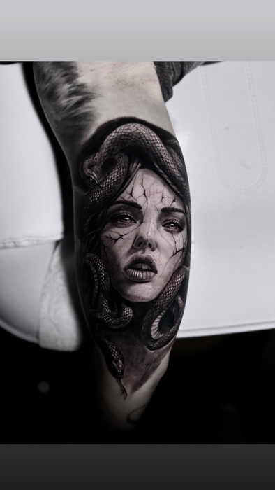 TattooExpo+/participants/d2oqm2EnwG/tattoo-expo-29446-1a651c5254fd650681003881983e7e68.jpg